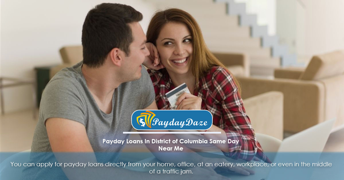 Couple in their house applying for payday loans Columbia